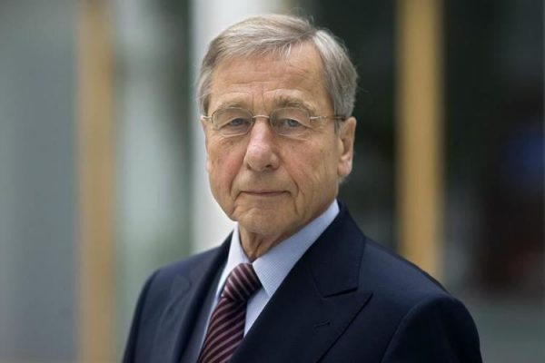 Former German ‘super minister’ dies aged 80