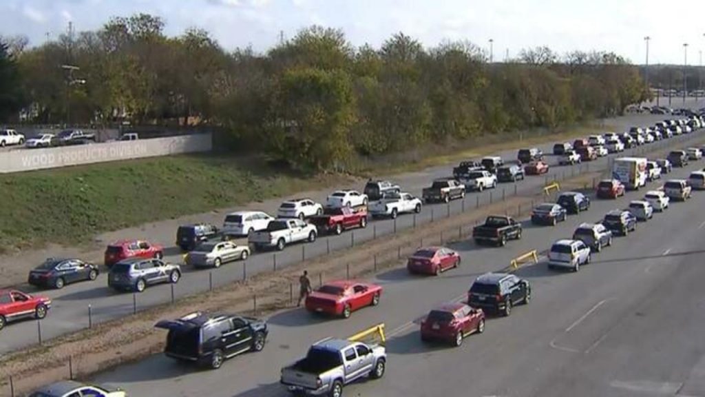 Thousands of Texans queue up for groceries at drive-thru ...