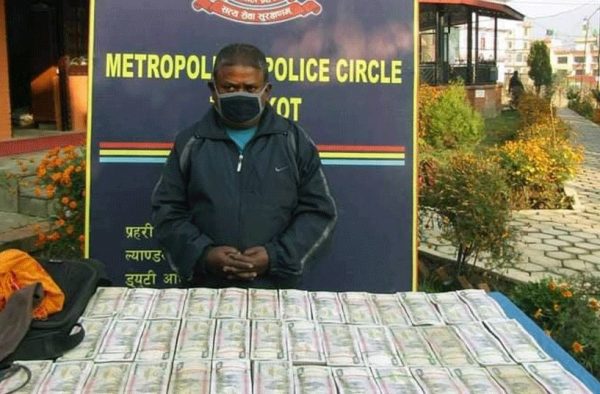 Man arrested with NRs. 4 million at Nagdhunga