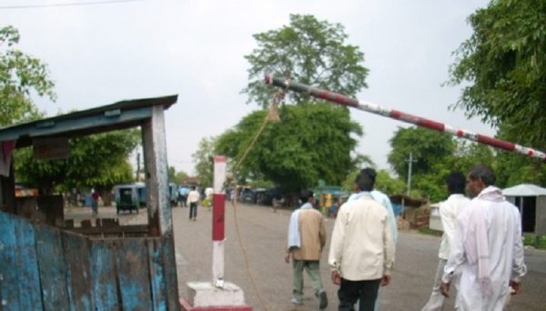 Nepalis sent back from the western border point at Gadda Chowki