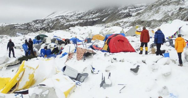 6 climbers killed, 18 missing in Iran after heavy snowfall