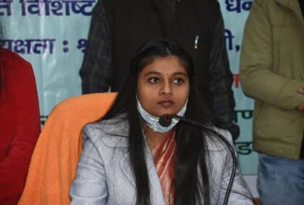 19-year-old Srishti Goswami becomes Real-life ‘Nayak’