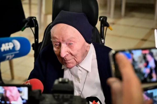 117-year-old French nun survives COVID-19