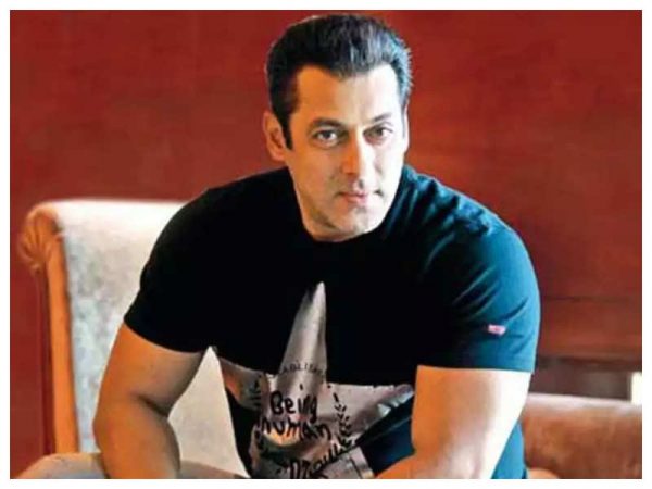 Bollywood actor Salman Khan almost killed by sharpshooter