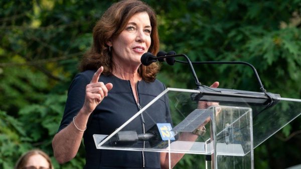 Kathy Hochul to become the first woman governor of New York after Cuomo resigns