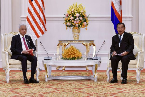 Cambodia and Malaysia to enhance cooperation