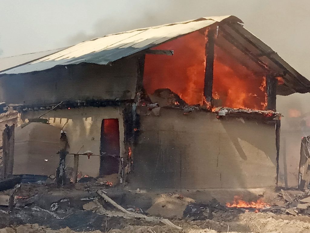 Massive fire breaks out at “Mukta Kamaiya settlement” in Kailali; Destroys 60 houses