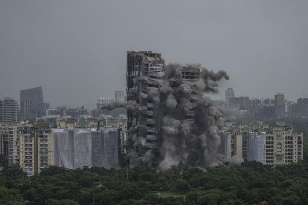 Illegally constructed twin towers in India demolished