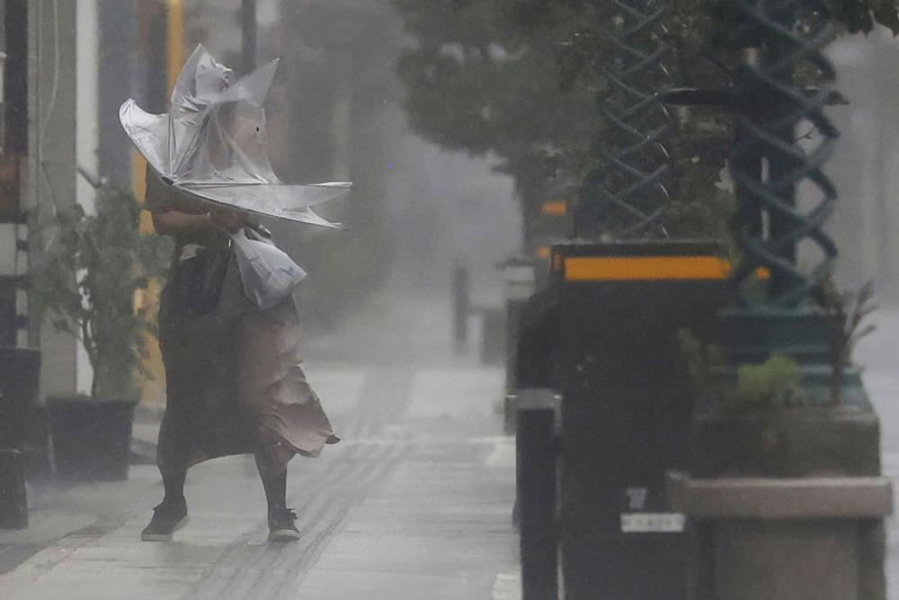 Powerful typhoon hits southern Japan