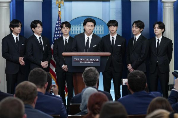 BTS members to serve in S. Korean military, to regroup in ’25