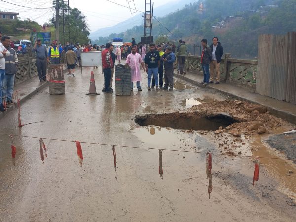 Ganeshkhola bridge in Dhading collapsed due to heavy rainfall; Vehicular movement halted along Prithvi Highway