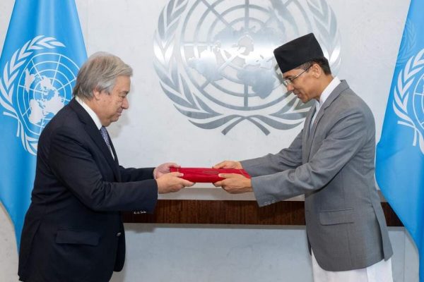 Ambassador Thapa presents Letter of Credence