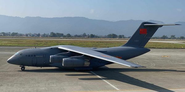 Chinese Army Ships Arrive in Pokhara to Aid Earthquake Victims in Nepal