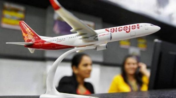 Passenger Trapped in SpiceJet Flight Toilet Prompts Apology and Refund