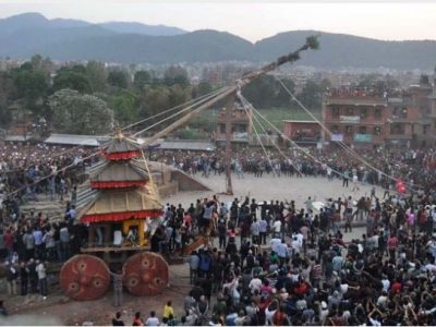 Bhaktapur’s Bisket Jatra: Traditional Ceremony Marks the Lowering of the Lingo