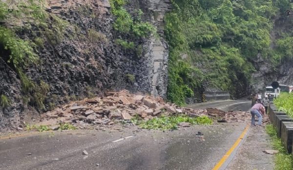 Narayangadh-Mugling Road Blocked Due to Landslide