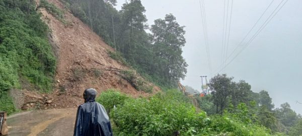 Landslide Near Nagadhunga Continues to Block Mugling-Kathmandu Road