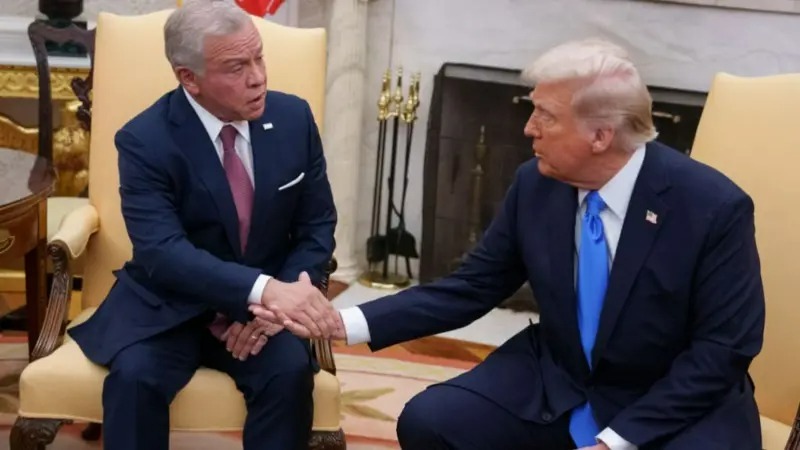 Trump, King Abdullah Discuss Gaza Control and Palestinian Settlement