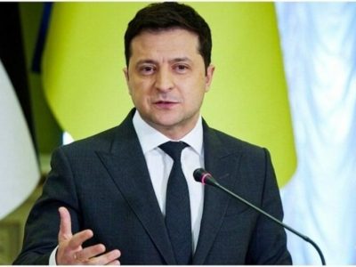 Zelensky Open to Peace Talks with Russia, Calls for Western Involvement