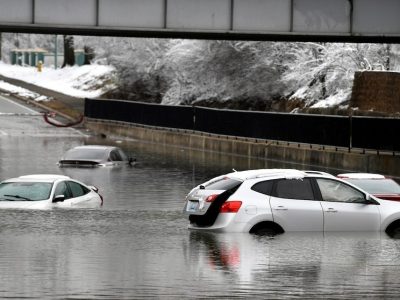 Severe Flooding Hits Six US States, Polar Vortex Worsens Conditions