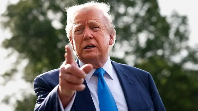 Trump Urges Ukraine to Accept Putin’s Offer for Peace Talks in Turkey