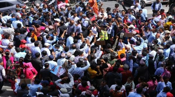 Teachers End Month-Long Protest After Reaching Agreement with Government