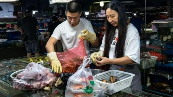 China Lifts Ban on Japanese Seafood Imports With Restrictions Still in Place