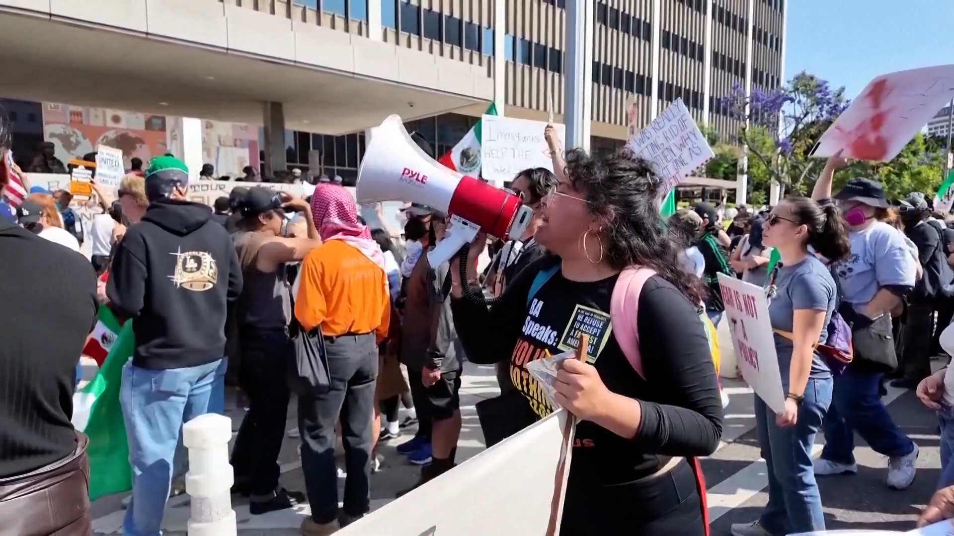 Violent Clashes Erupt in Los Angeles Over Immigration Raids