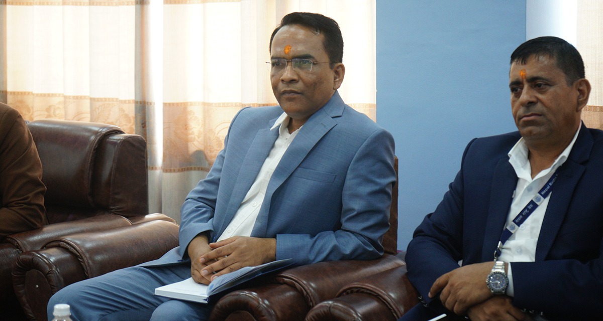 Governor Warns Banks Against Cheating Customers