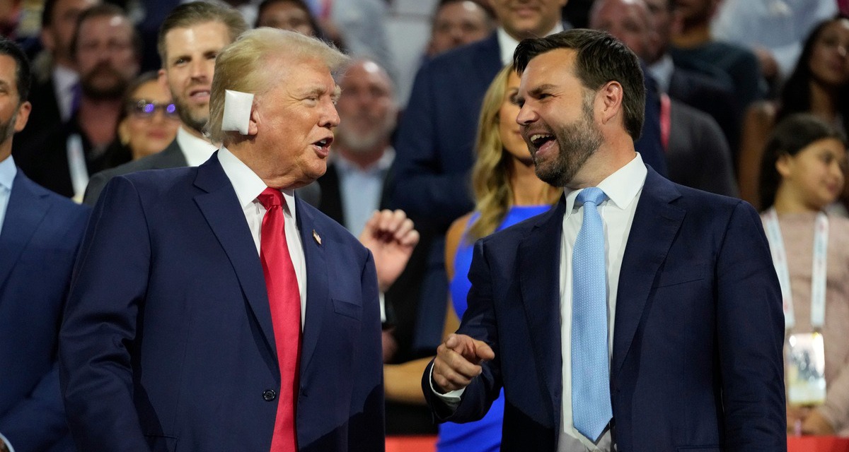 Trump Reportedly Considering Sending Top Officials to Negotiate with Iran