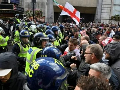 Violence erupts at Tommy Robinson’s “Unite the Kingdom” rally in London