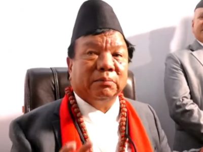 Minister Pun Calls for Non-Political Character in Teachers’ Federation